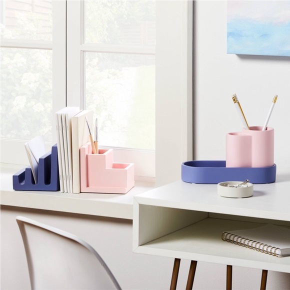 Threshold Accents Nwt Threshold Funky Concrete Bookends Light Pink